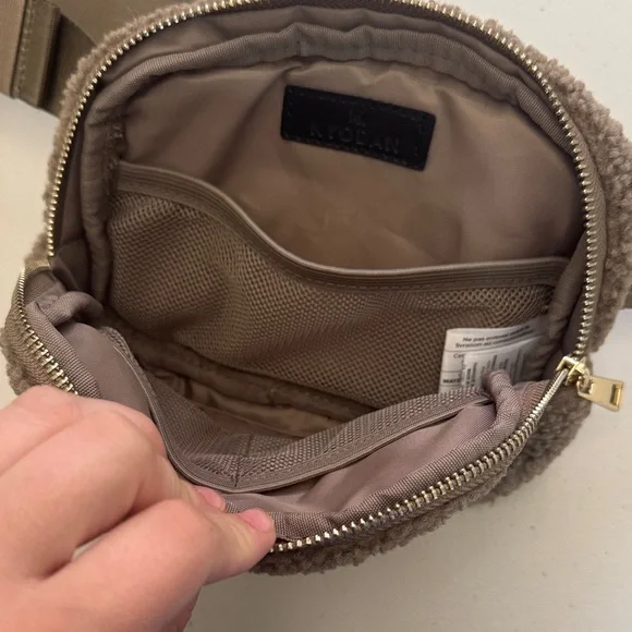 Brown Sherpa Belt Bag - Picture 5 of 6